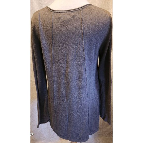 T57 August Silk knit top - Picture 8 of 10